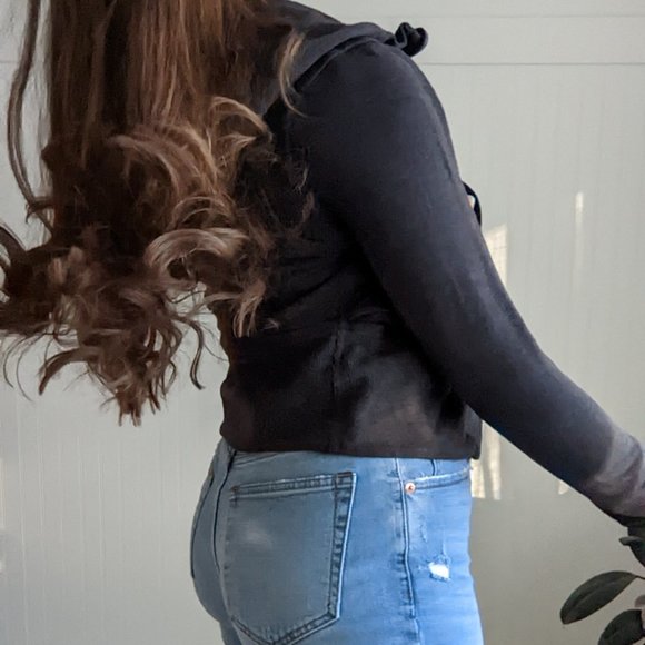 lululemon Cropped heather grey hoodie - Picture 3 of 4